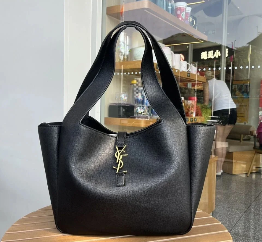 Saint Laurent large capacity bag