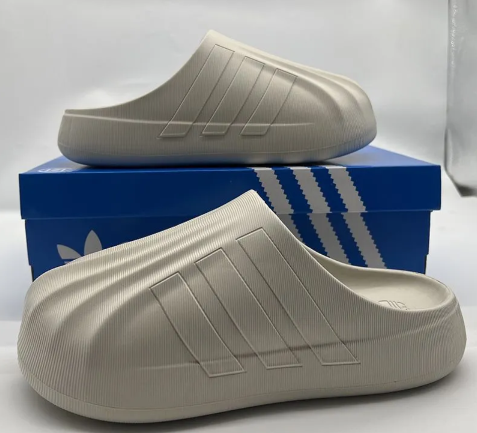 ADIDAS sandal