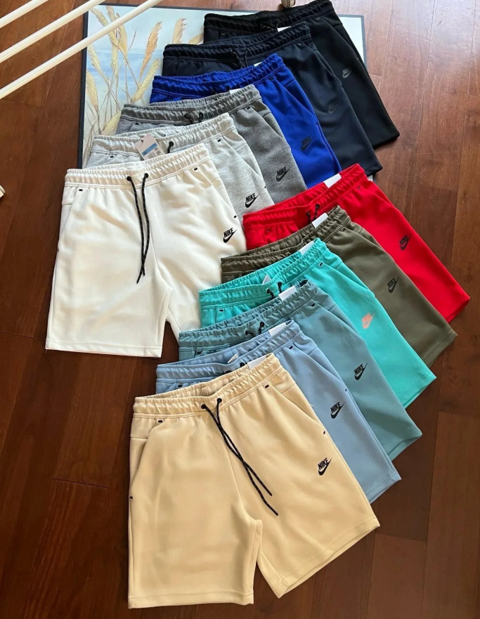 NIKE SHORTS